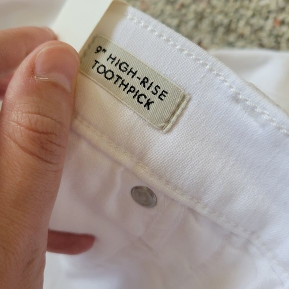 J. Crew 9" High Rise Toothpick Jeans in White Size 32 NWT - Picture 7 of 9